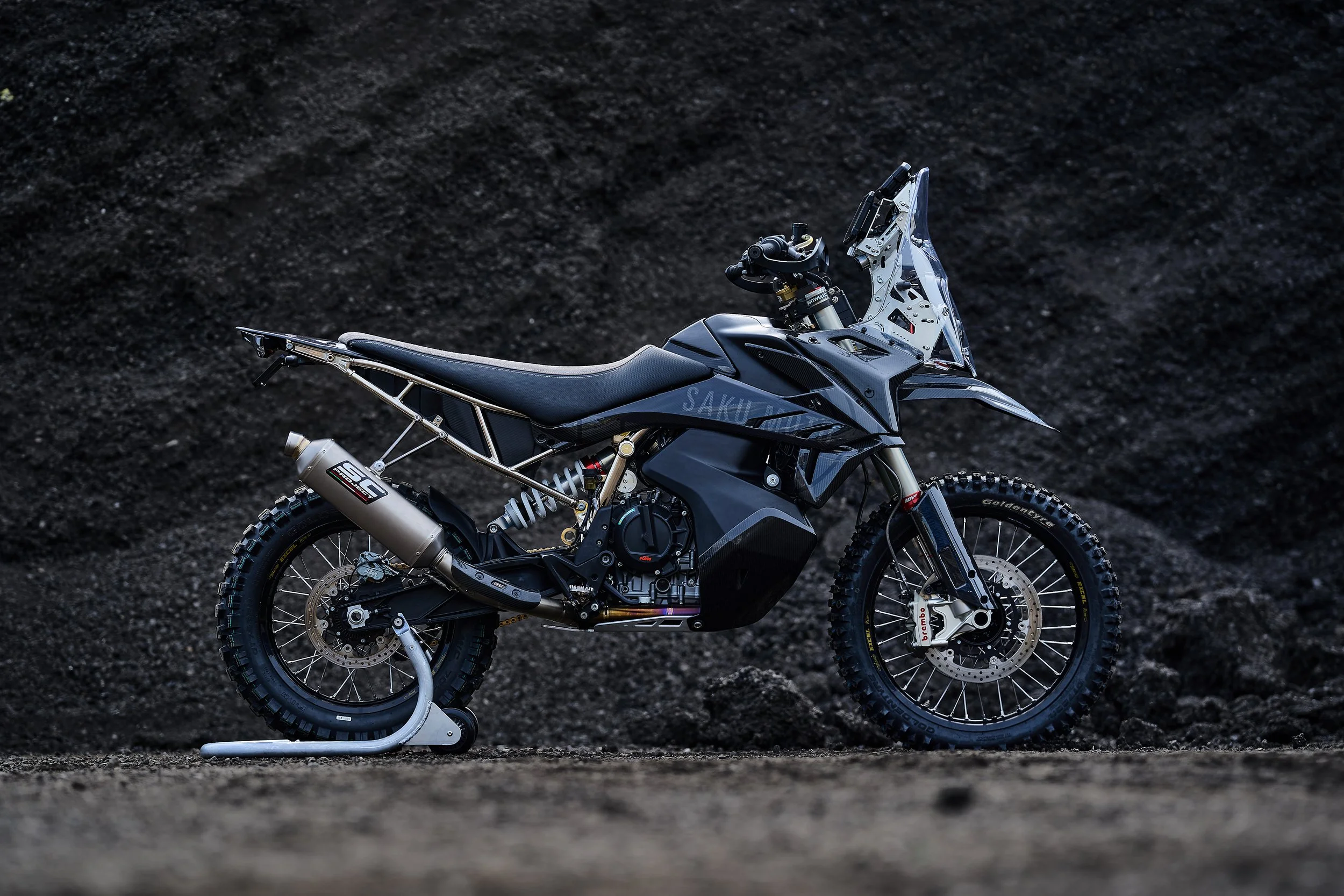 Gregor Halenda Custom Builds — Saku-Moto